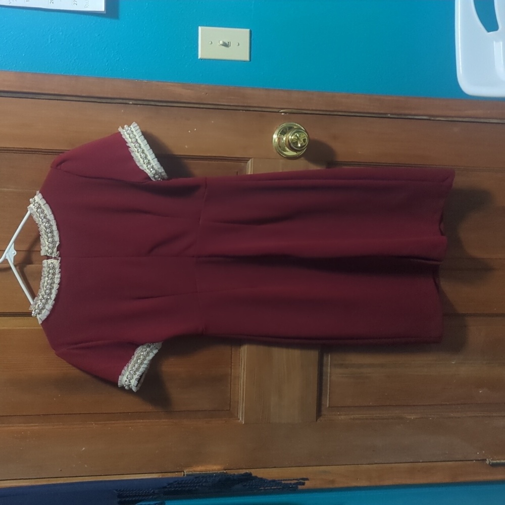 Betsey Johnson Burgundy Midi Dress with Cream Trim 4 - Picture 4 of 6